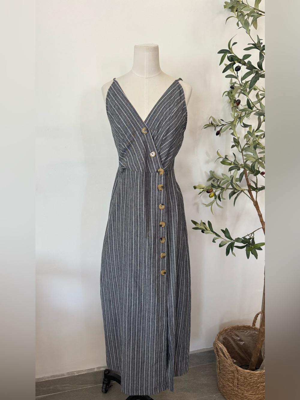 Millibon‎ striped button-front sleeveless midi dress 100% Rayon